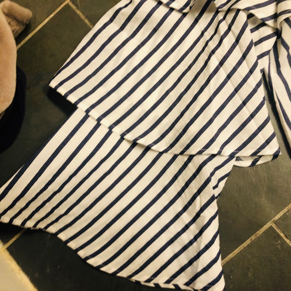 Express Blouse - Picture 2 of 3
